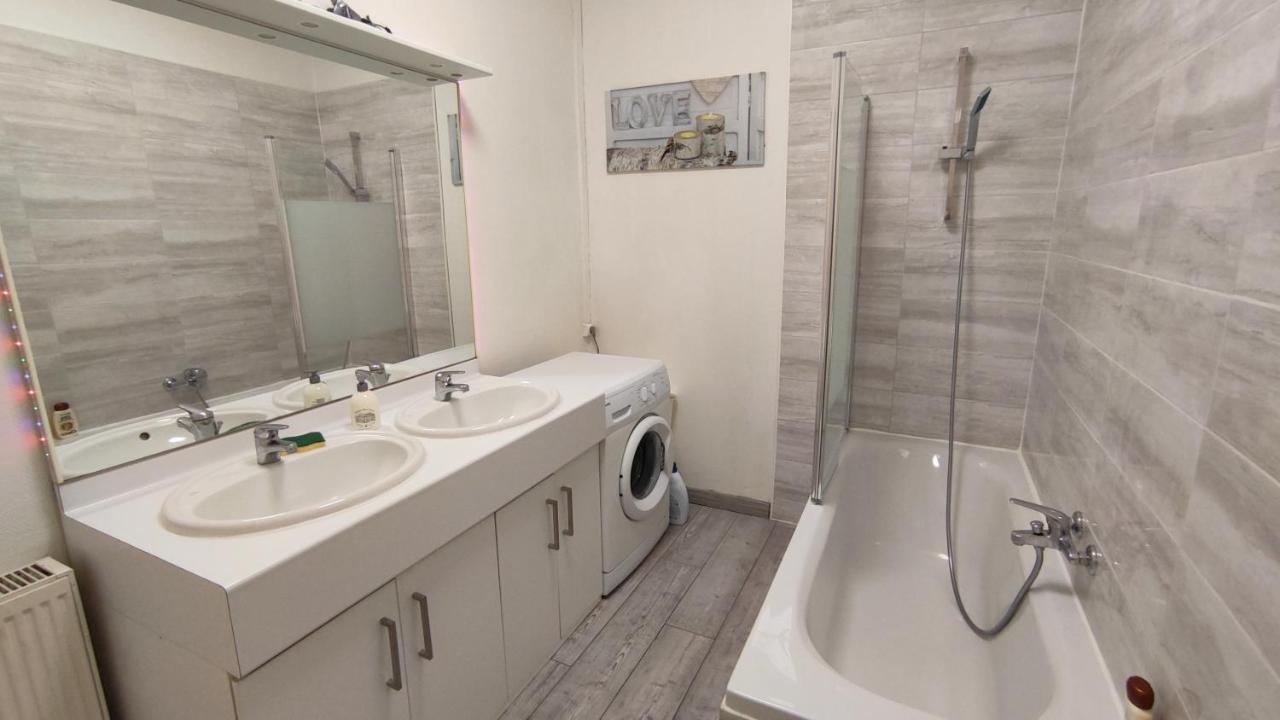 Cocooning Logement Entier Parking Gratuit Algrange ภายนอก รูปภาพ